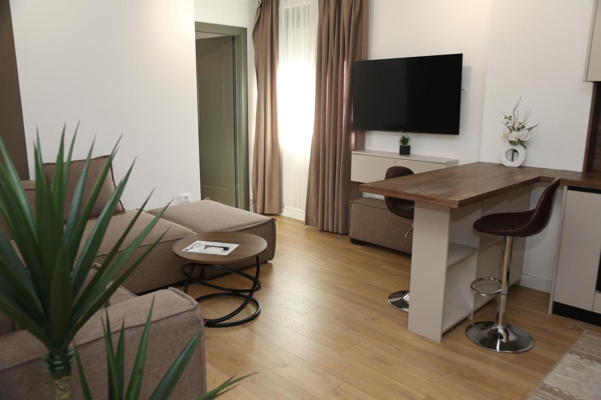 Treni Centrum Appartement *
